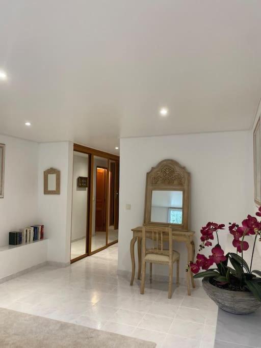 T2 Avec Jardin Et Piscine Privee Apartamento Velaux Exterior foto